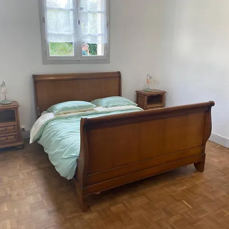 Les Roses De L'olivier Semesterbostad Les Rosiers