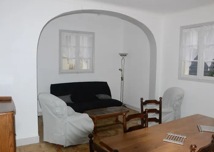 Les Roses De L'olivier Les Rosiers